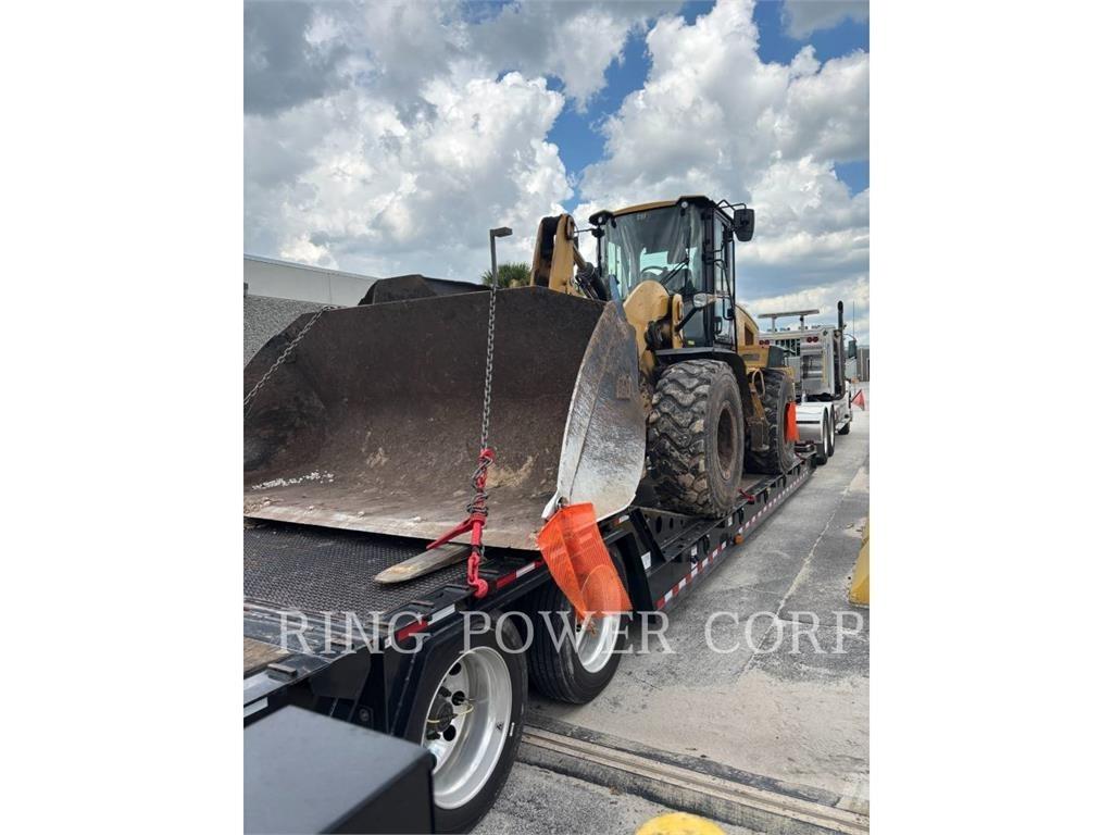 CAT 938MQC Incarcator pe pneuri