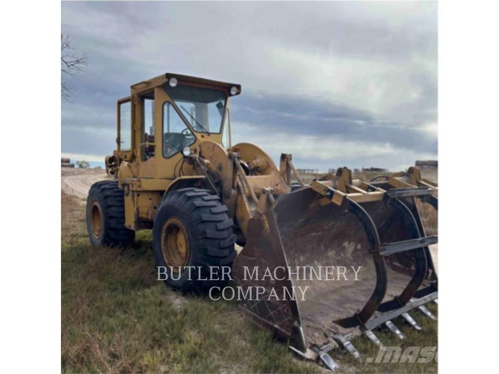 CAT 950 Incarcator pe pneuri