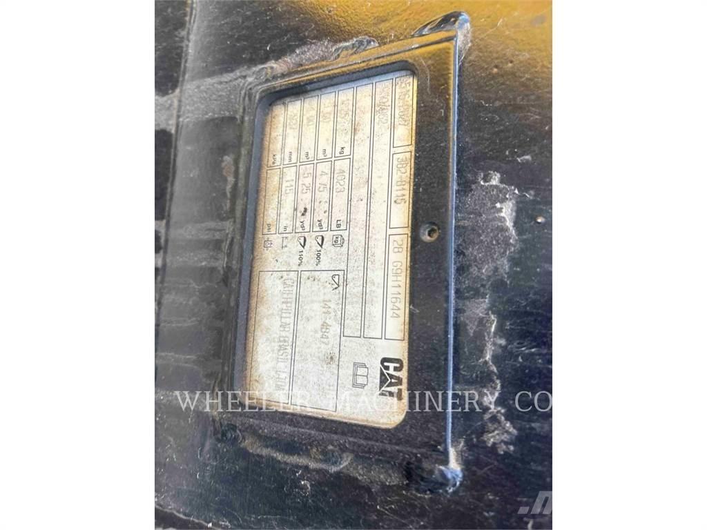 CAT 950 QC Incarcator pe pneuri