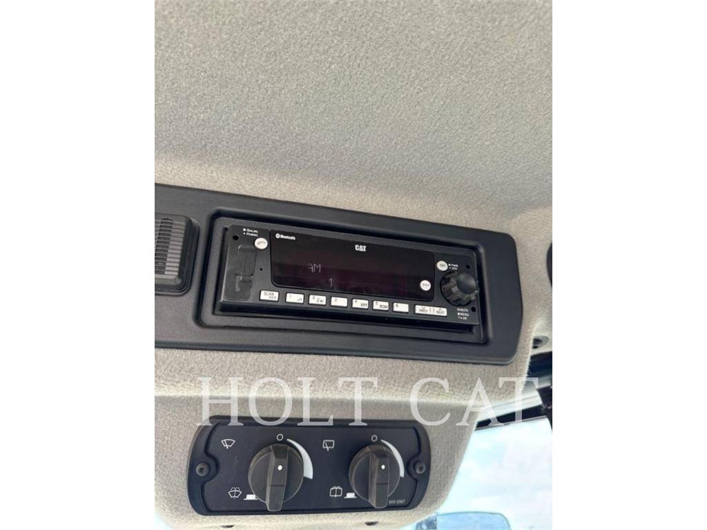 CAT 950 QC Incarcator pe pneuri