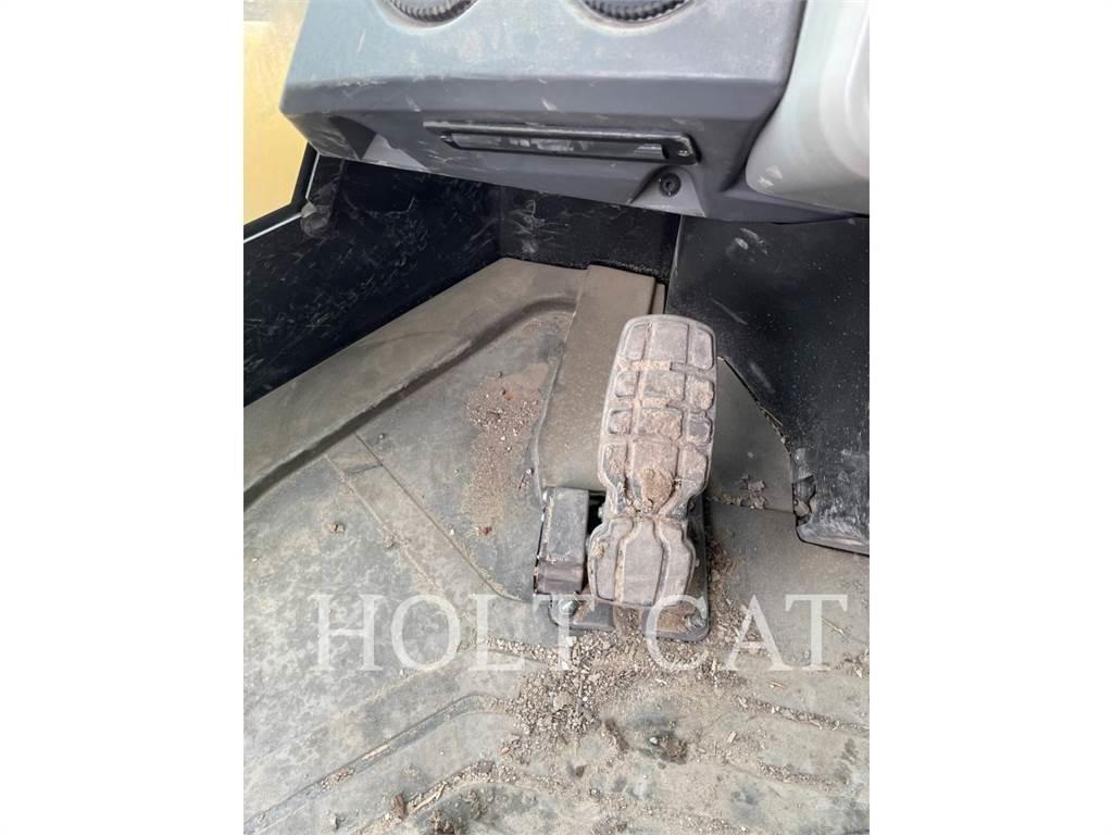 CAT 950GC QC Incarcator pe pneuri