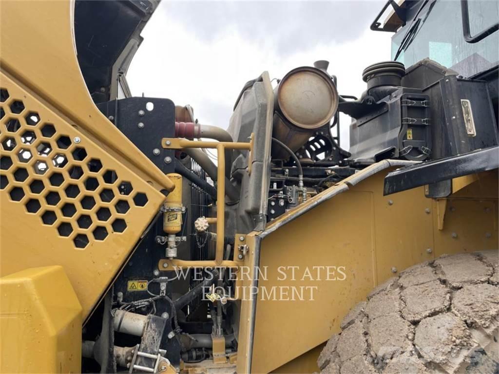 CAT 950K Incarcator pe pneuri