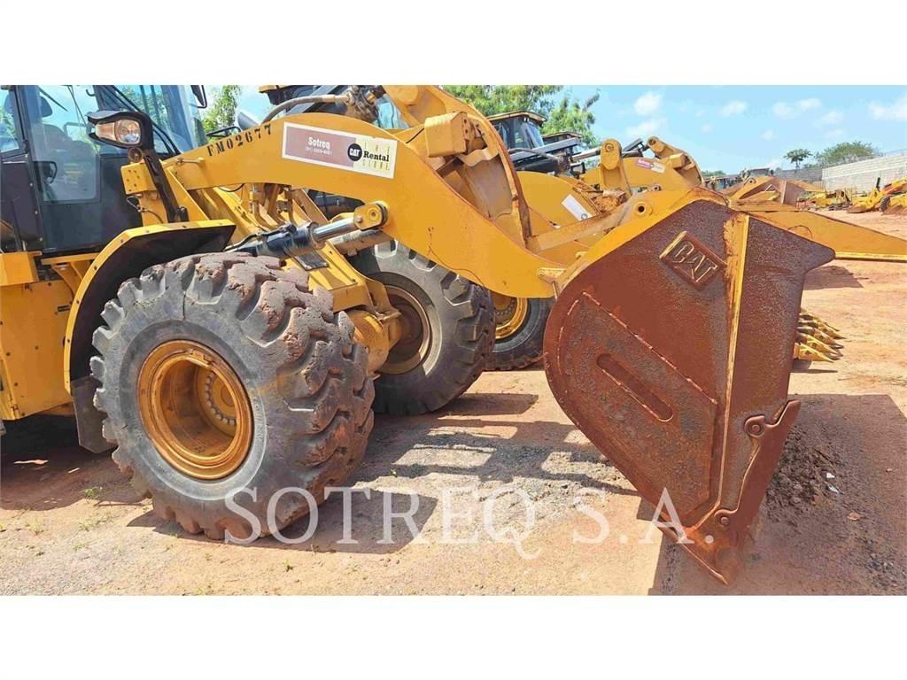 CAT 950L Incarcator pe pneuri