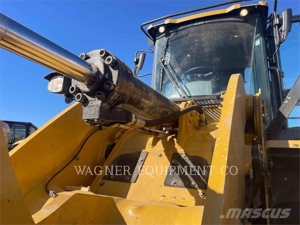 CAT 950M Incarcator pe pneuri