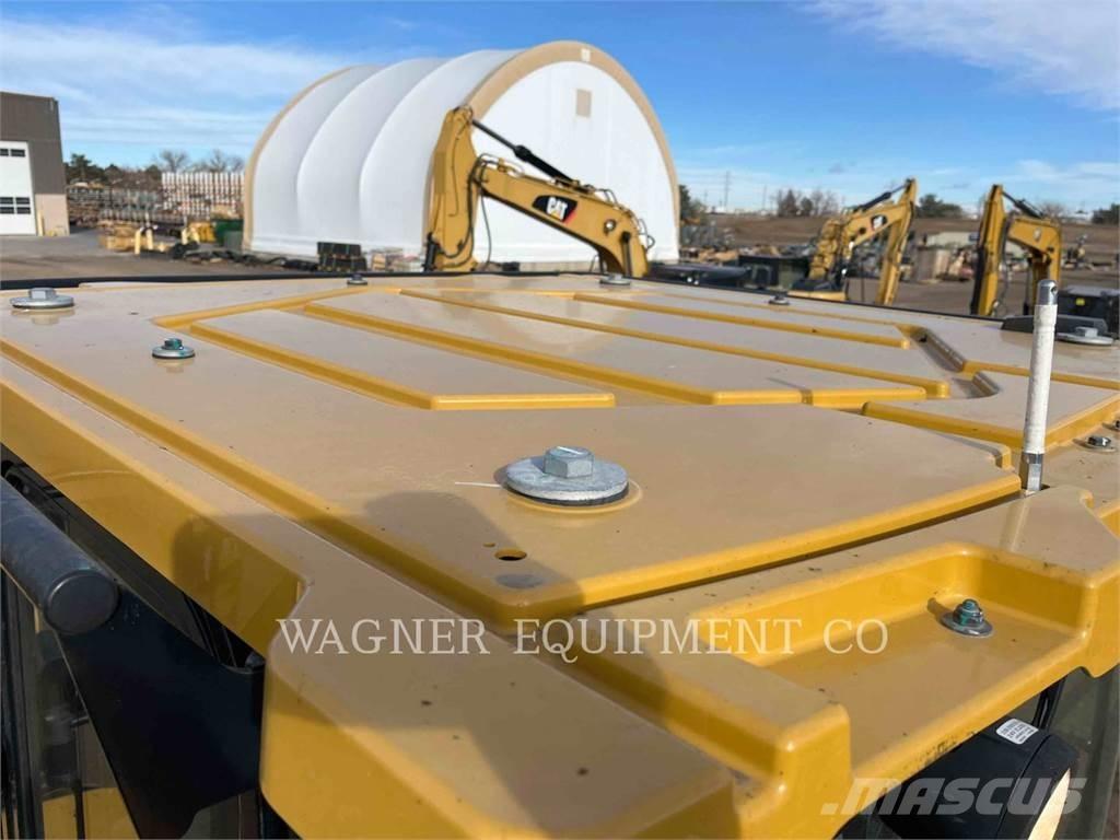 CAT 950M Incarcator pe pneuri