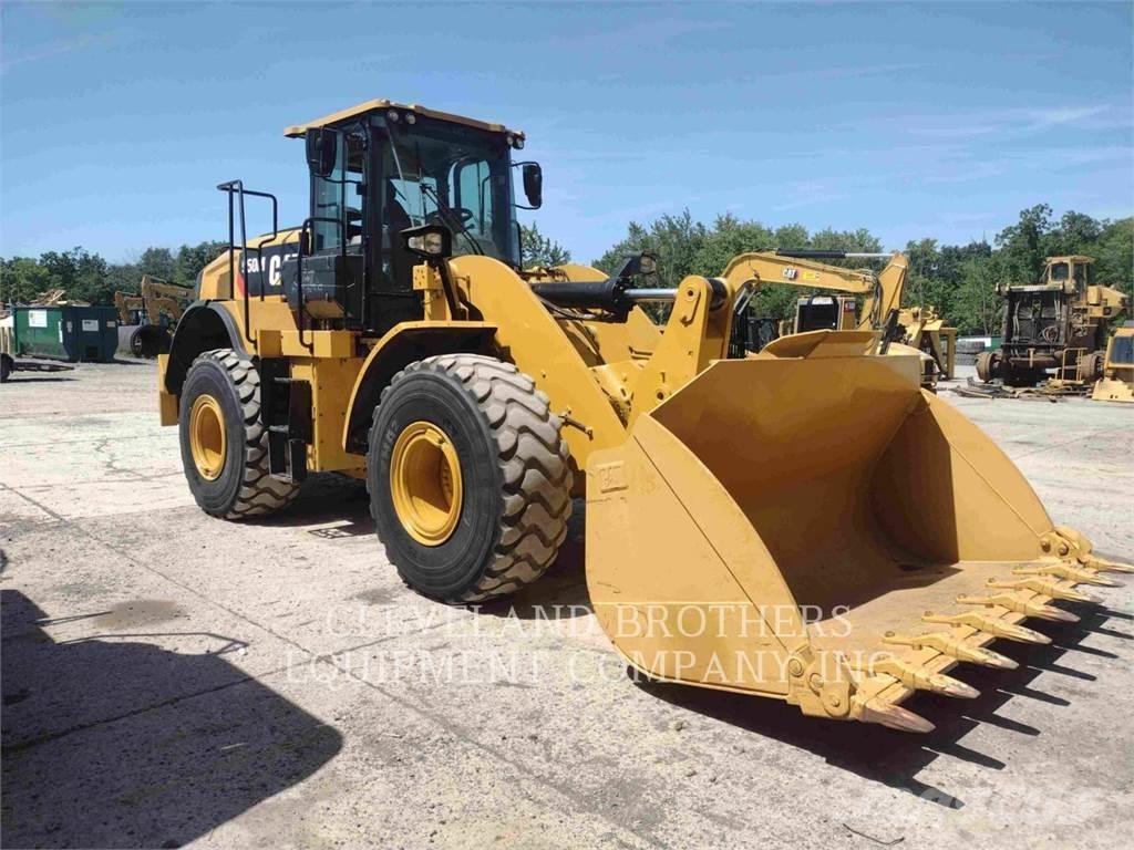 CAT 950M Incarcator pe pneuri