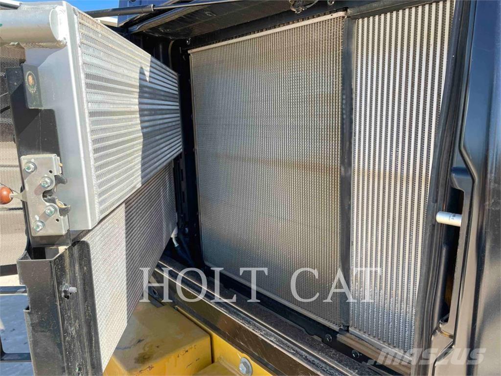 CAT 950M Incarcator pe pneuri