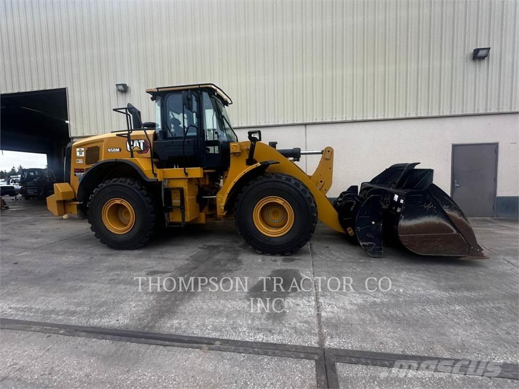 CAT 950M Incarcator pe pneuri