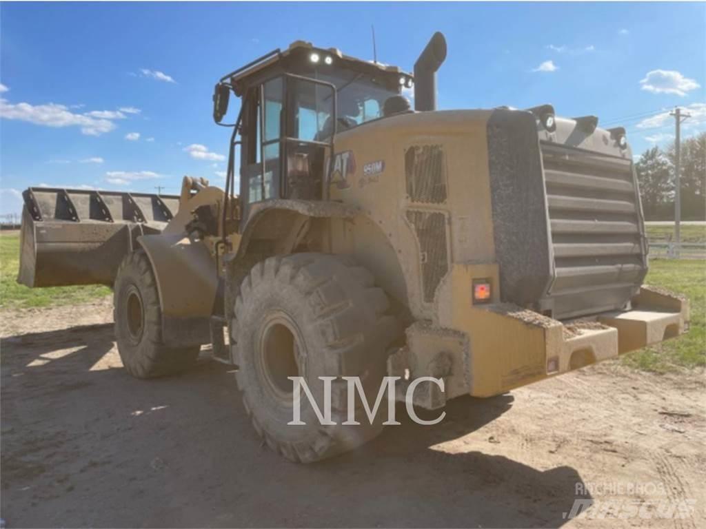CAT 950M Incarcator pe pneuri