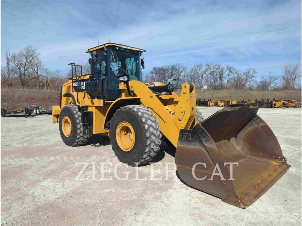 CAT 950M Incarcator pe pneuri