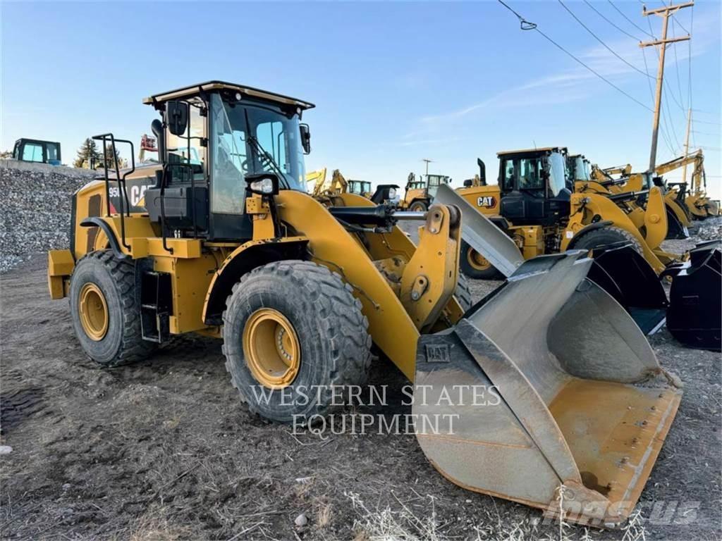 CAT 950M Incarcator pe pneuri