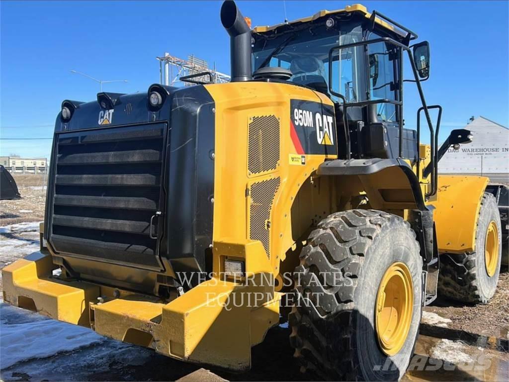 CAT 950M Incarcator pe pneuri