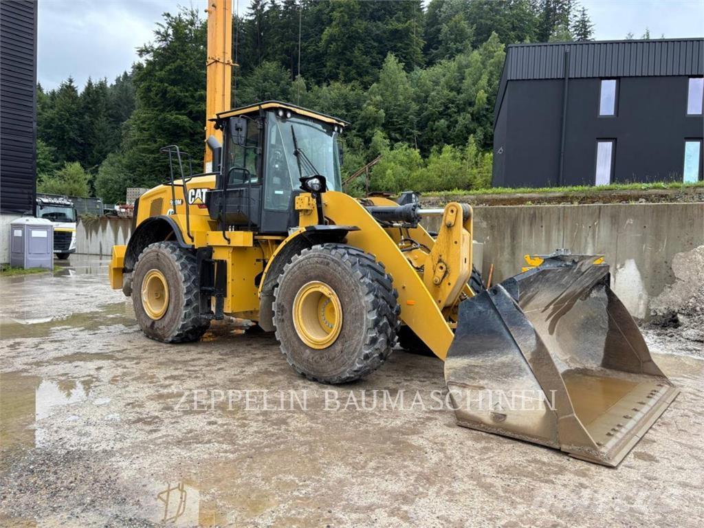 CAT 950M Incarcator pe pneuri