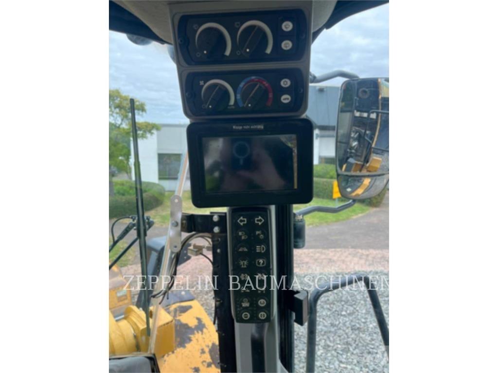 CAT 950M Incarcator pe pneuri