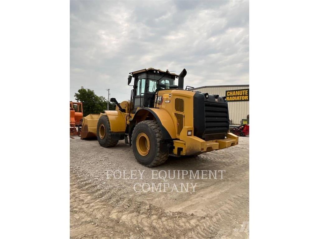 CAT 950M Incarcator pe pneuri