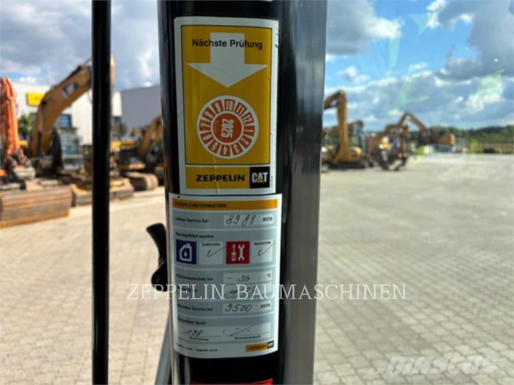 CAT 950M Incarcator pe pneuri