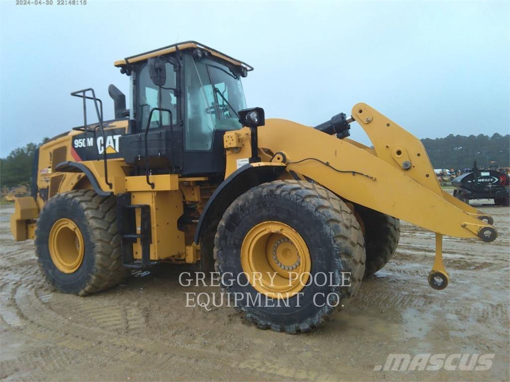 CAT 950M Incarcator pe pneuri