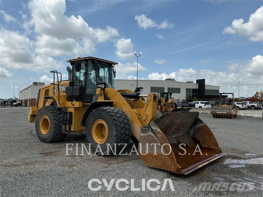 CAT 950M Incarcator pe pneuri
