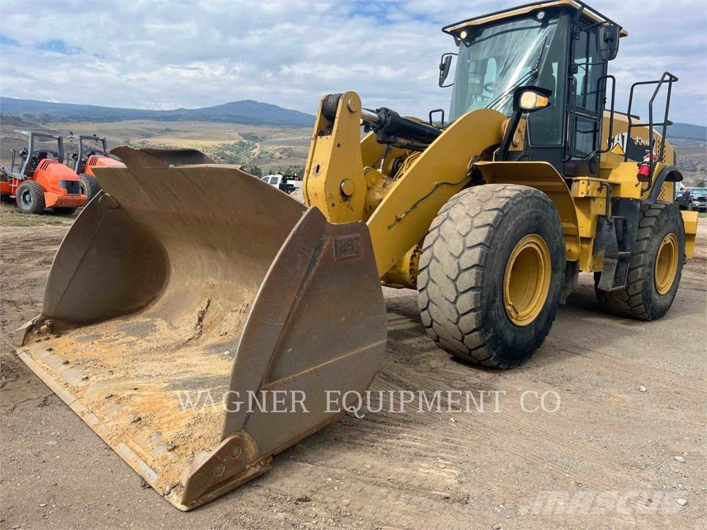 CAT 950M Incarcator pe pneuri