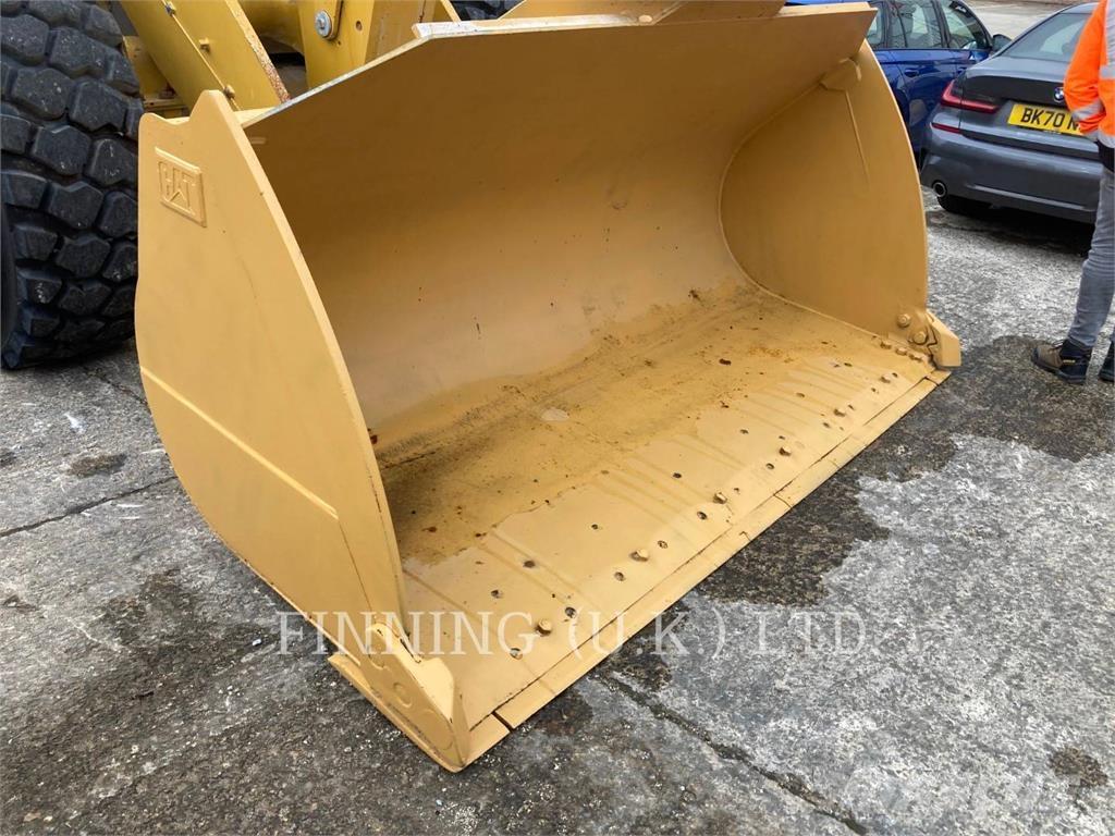 CAT 950M Incarcator pe pneuri