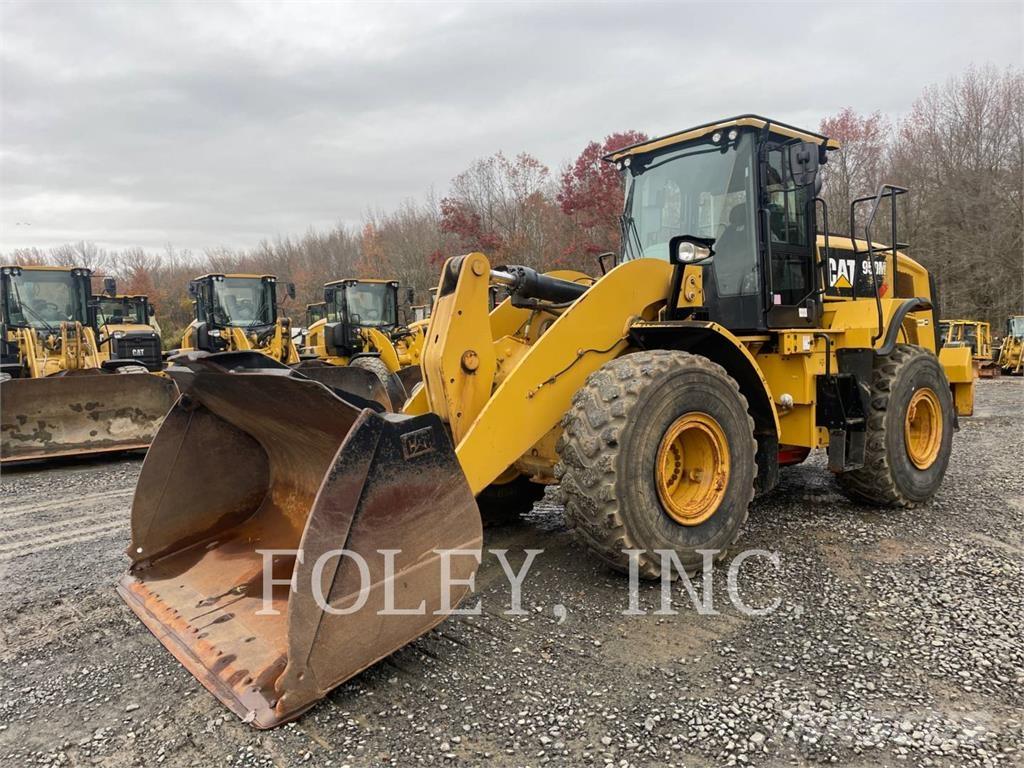 CAT 950M Incarcator pe pneuri