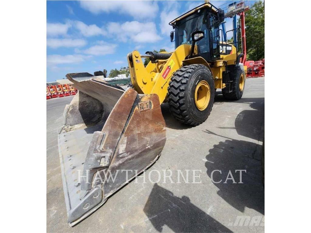 CAT 950M Incarcator pe pneuri