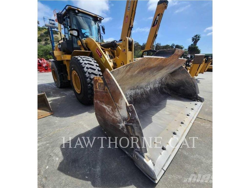 CAT 950M Incarcator pe pneuri