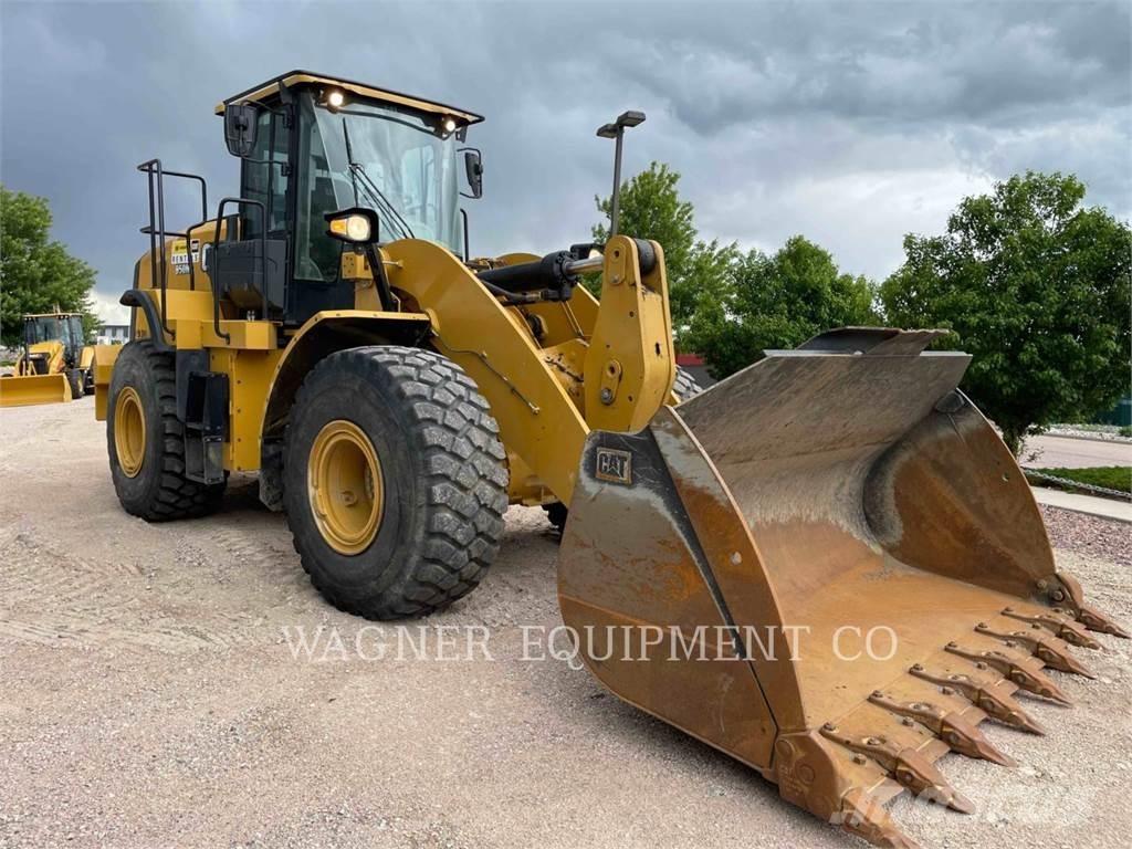 CAT 950M Incarcator pe pneuri