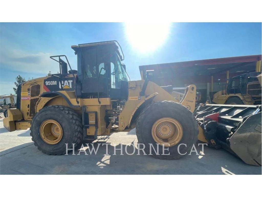 CAT 950M Incarcator pe pneuri