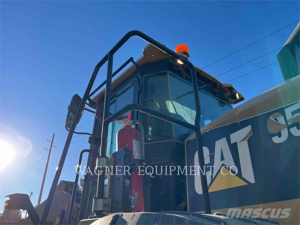 CAT 950M FC Incarcator pe pneuri