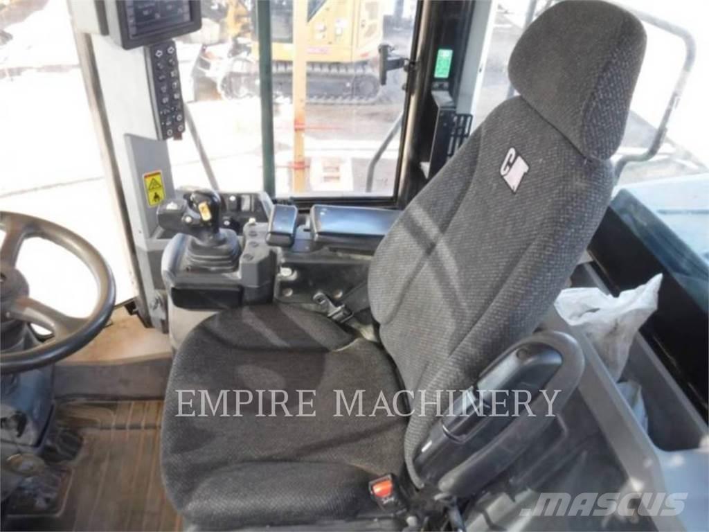 CAT 950M FC Incarcator pe pneuri