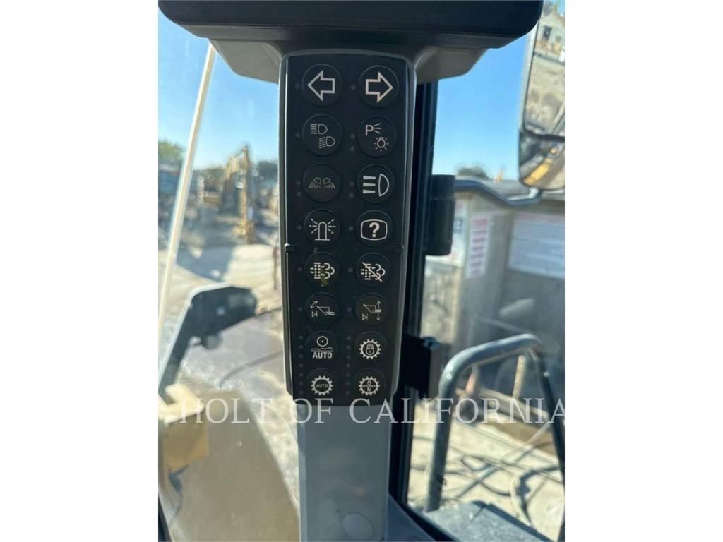 CAT 950M HL Incarcator pe pneuri