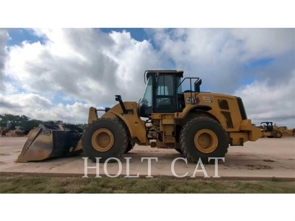 CAT 950M QC Incarcator pe pneuri
