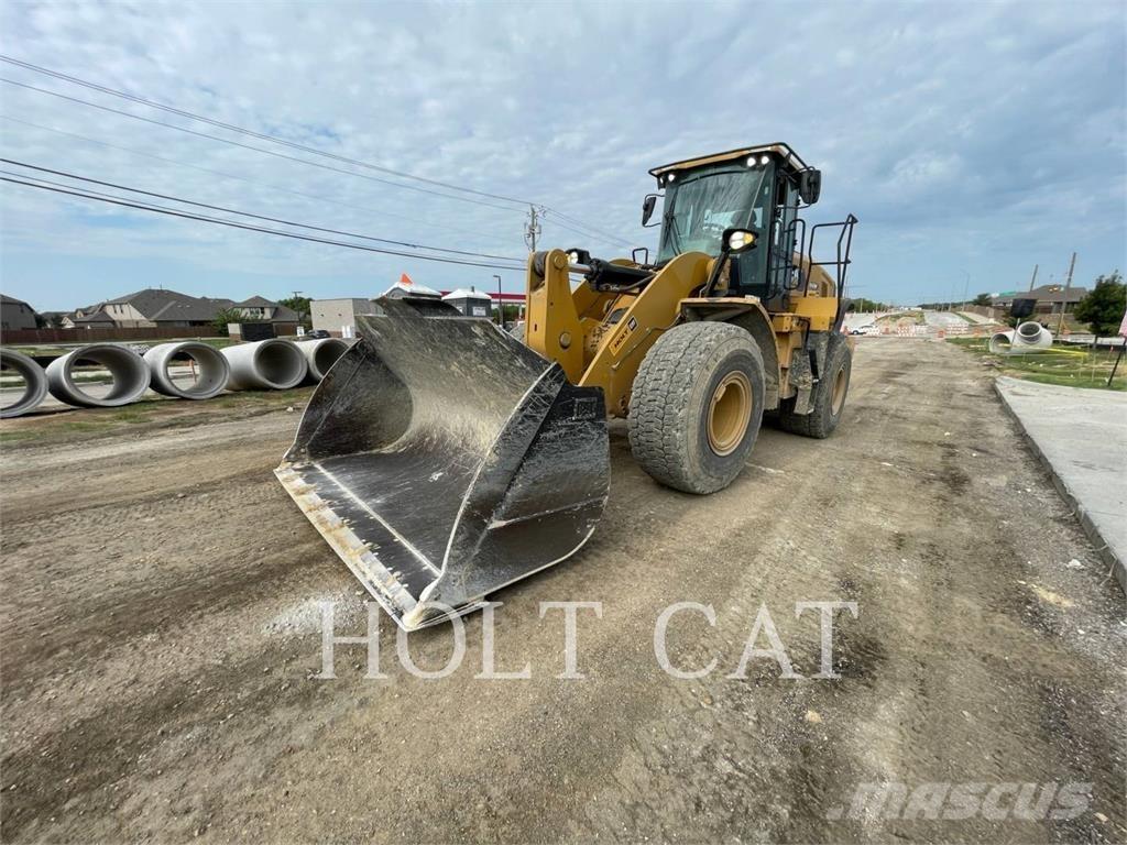 CAT 950M QC Incarcator pe pneuri