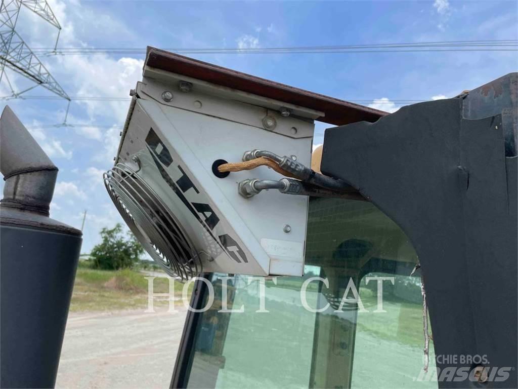 CAT 953C Încarcatoare cu excavator