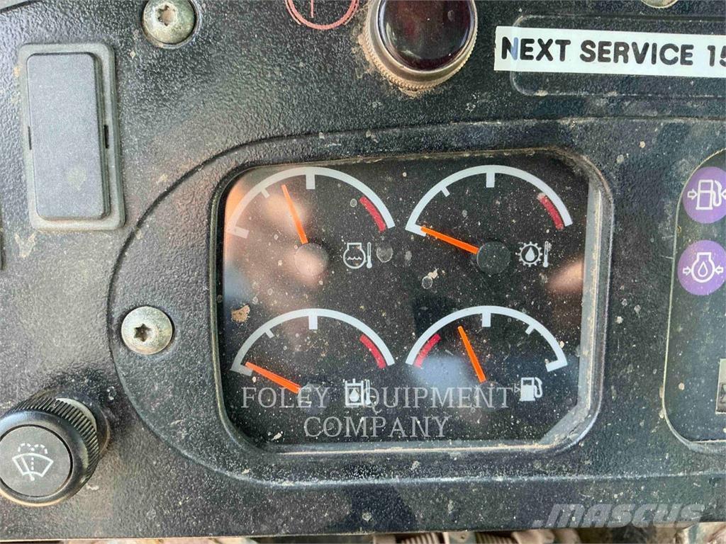 CAT 953C Încarcatoare cu excavator