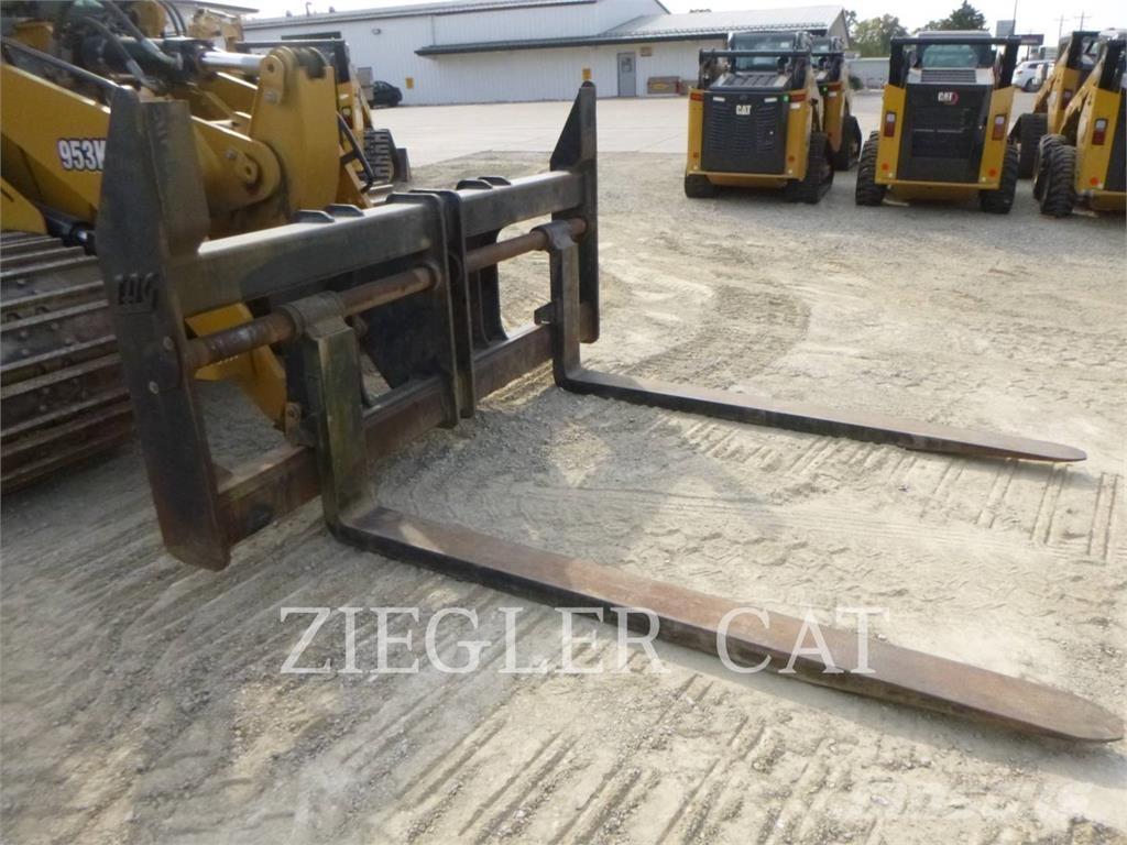 CAT 953KLGP Încarcatoare cu excavator