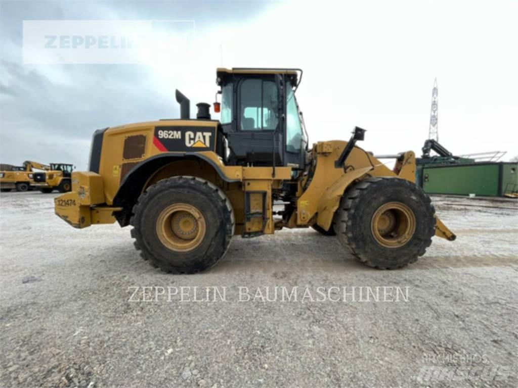 CAT 962M Incarcator pe pneuri