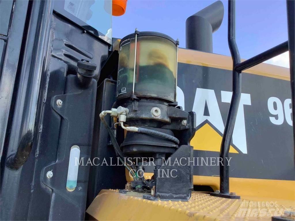 CAT 962M Incarcator pe pneuri