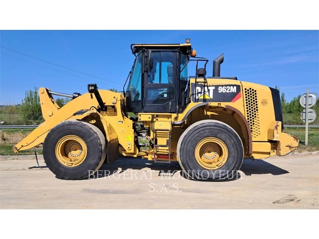 CAT 962M Incarcator pe pneuri