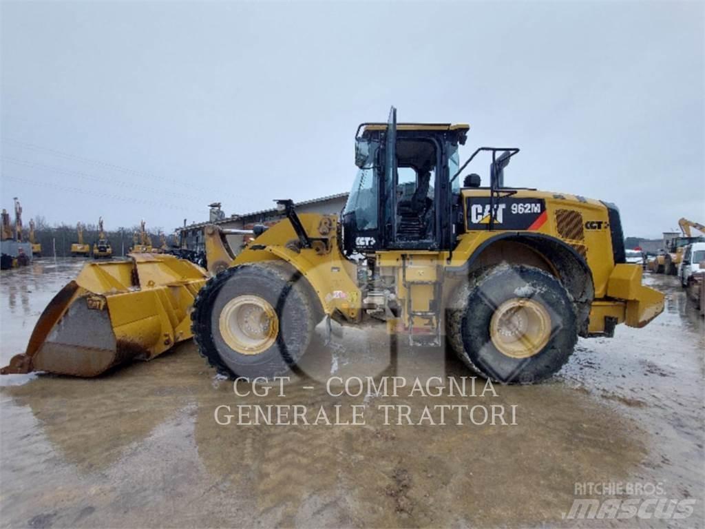 CAT 962M Incarcator pe pneuri