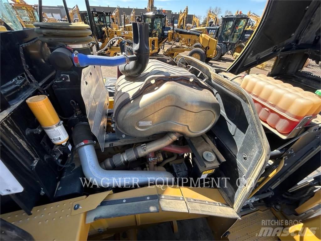 CAT 962M Incarcator pe pneuri