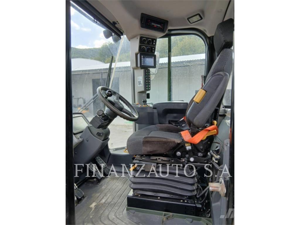 CAT 962M Incarcator pe pneuri