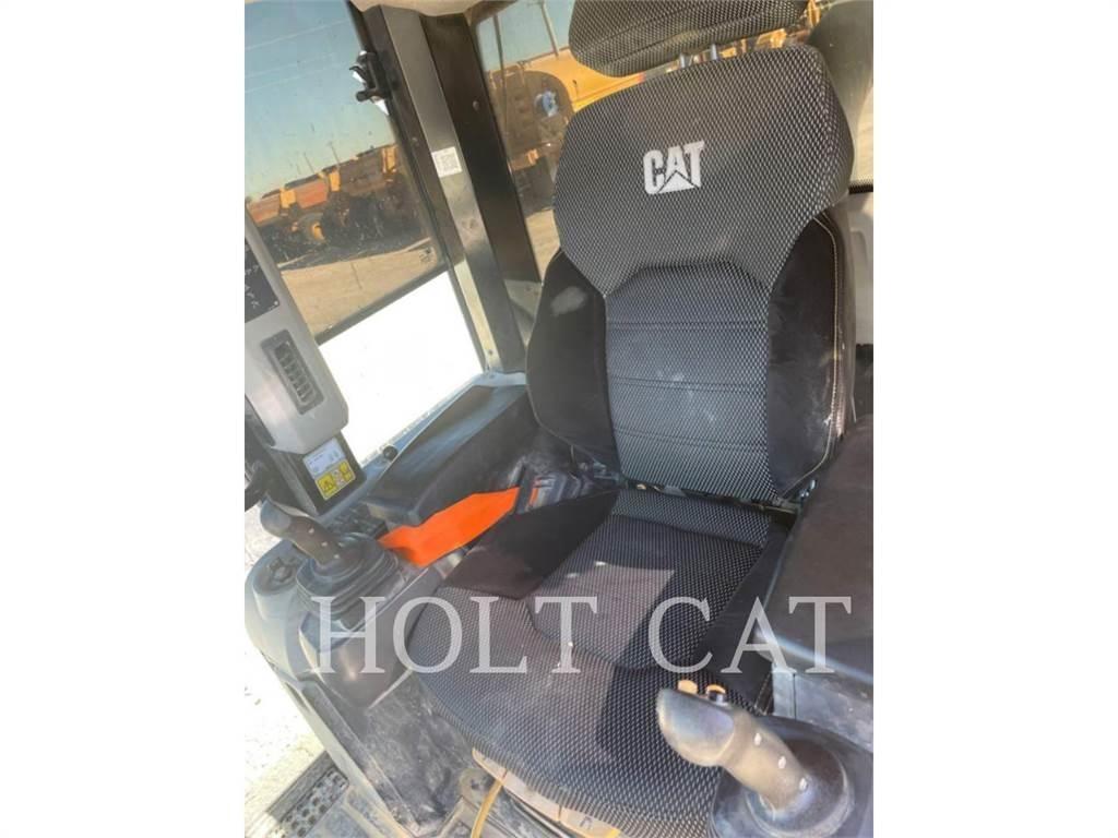 CAT 963 Încarcatoare cu excavator