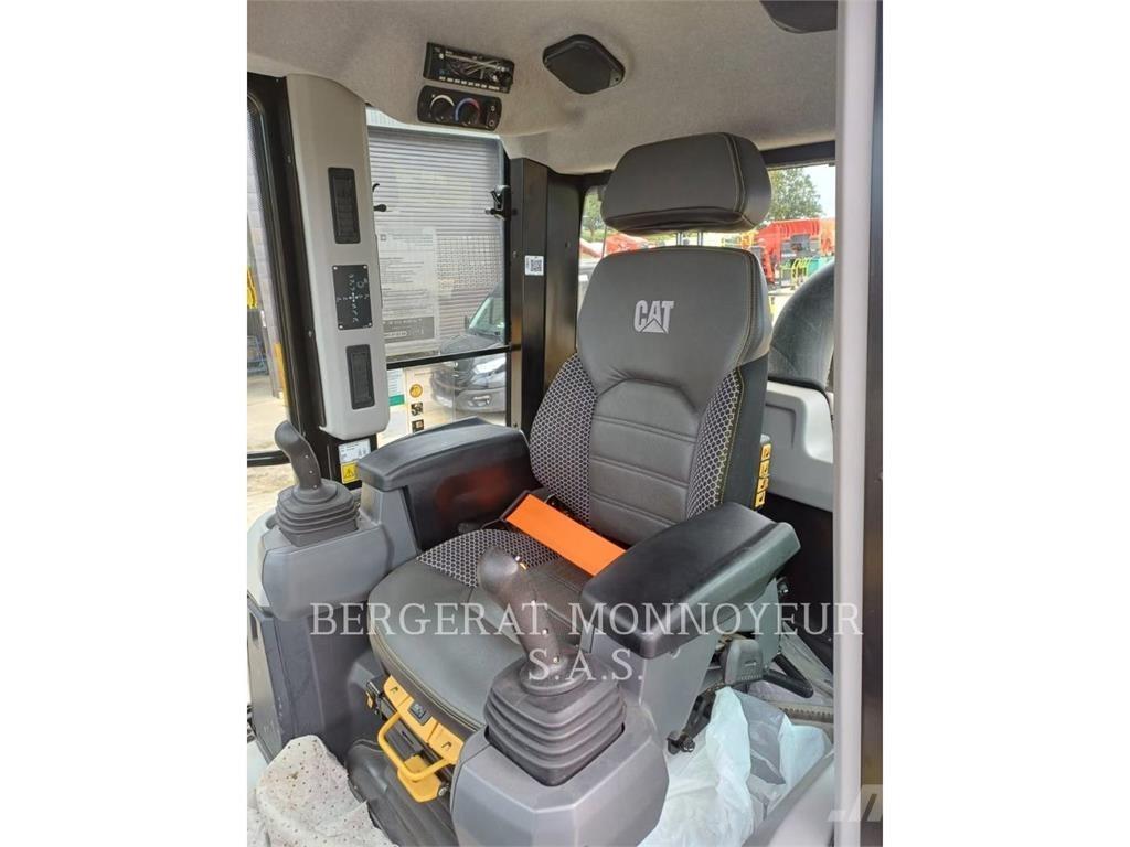 CAT 963 Încarcatoare cu excavator