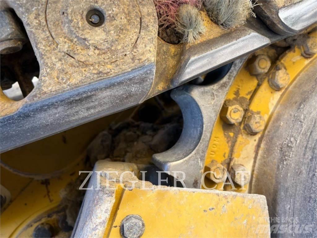 CAT 963K Încarcatoare cu excavator