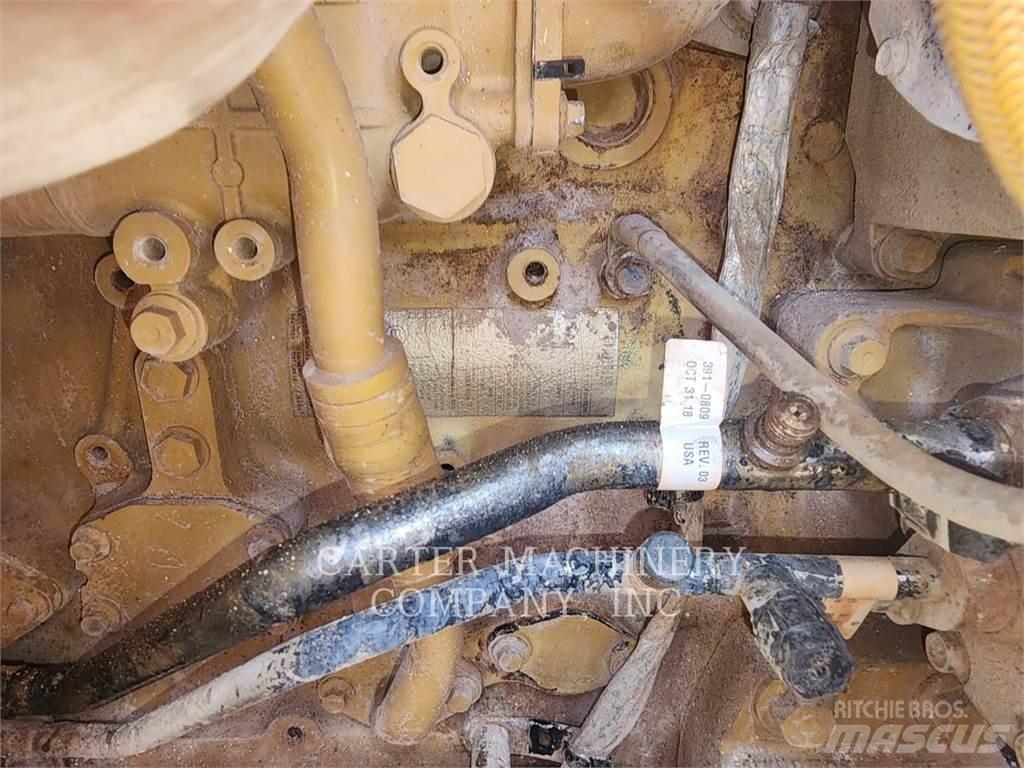 CAT 963K Încarcatoare cu excavator