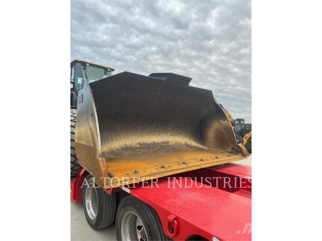 CAT 966-01GC Incarcator pe pneuri