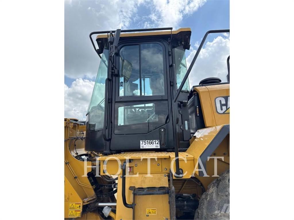 CAT 966 QC Incarcator pe pneuri