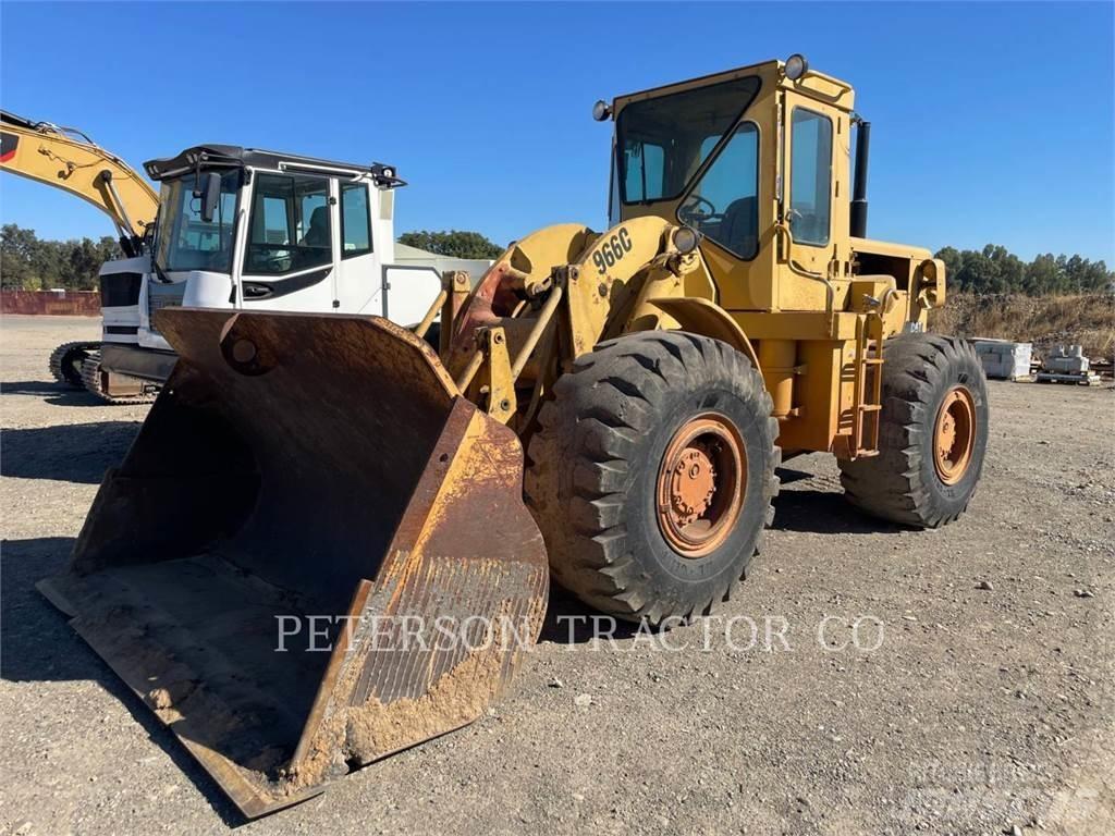 CAT 966C Incarcator pe pneuri